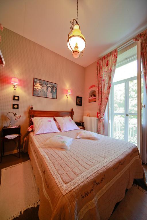 Au Relais Fleuri Bed & Breakfast Gilette Exterior foto